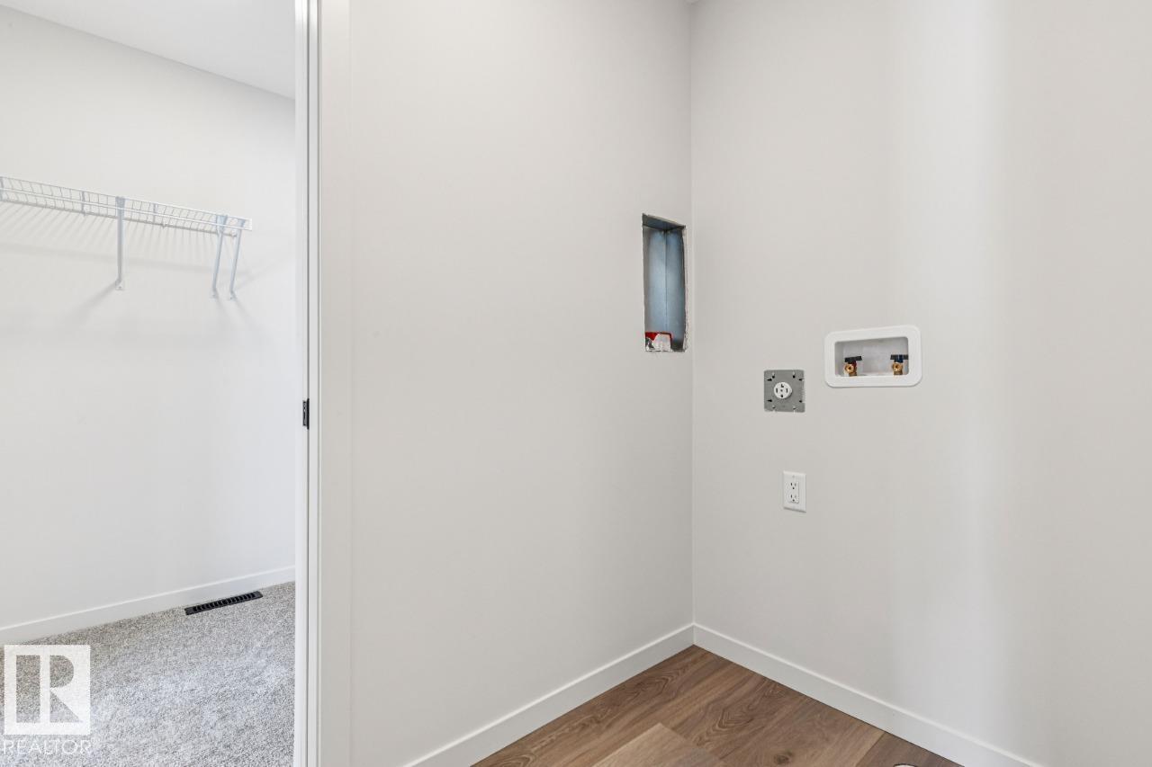 319 30 ST SW - 29