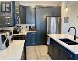 3pc Bathroom - 8621 24 Avenue S, Coleman, AB T0K0M0 Photo 6
