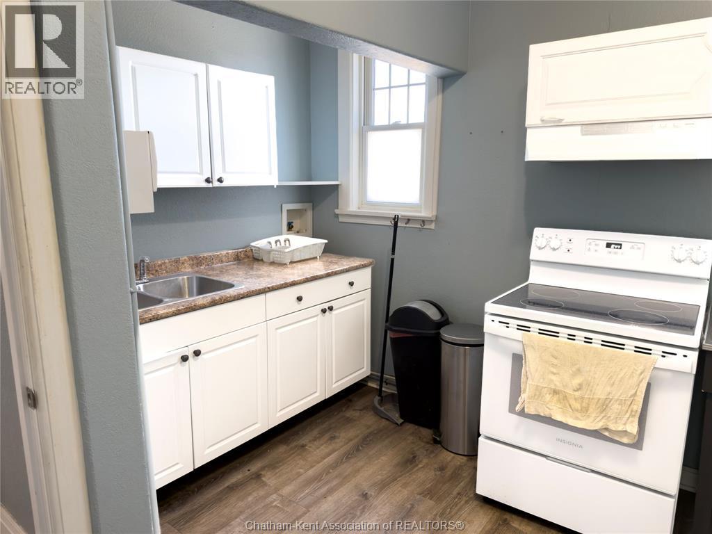 226 WELLINGTON STREET West, Chatham — photo 24