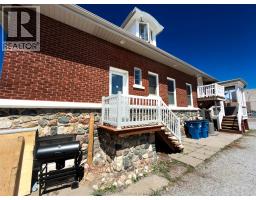 226 Wellington Street West, Chatham, ON N7M1J6 Photo 40