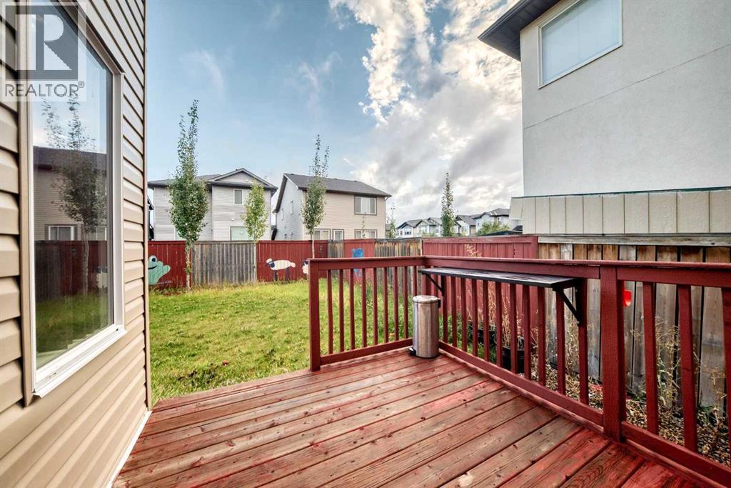 139 Skyview Shores Crescent NE - 9