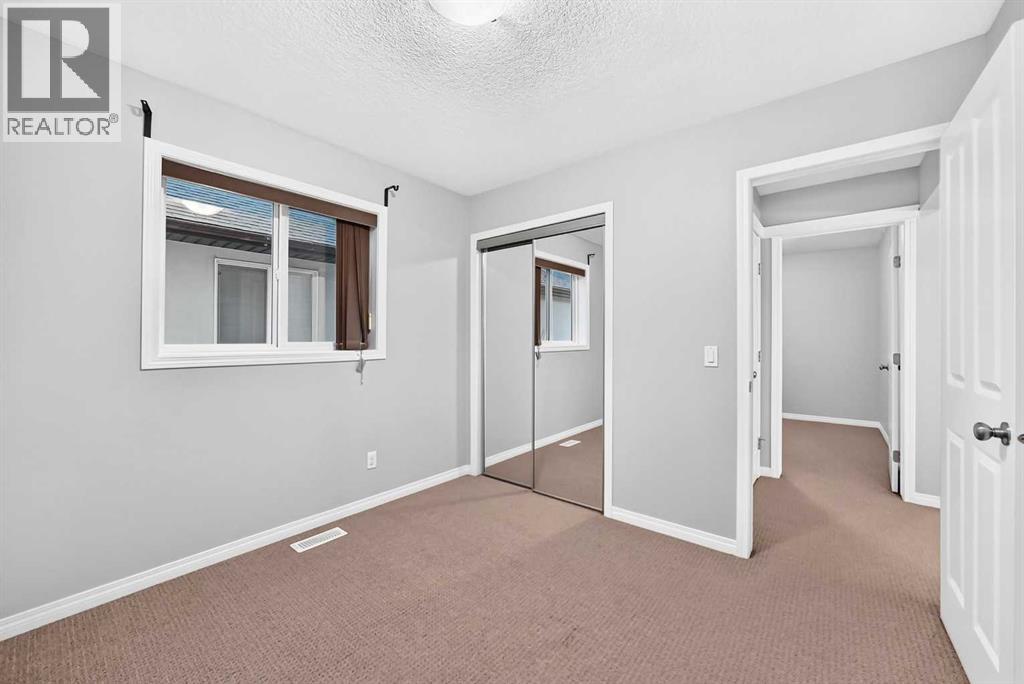 139 Skyview Shores Crescent NE - 34