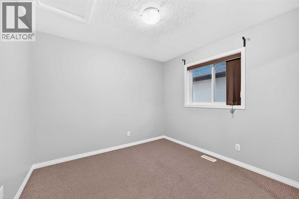 139 Skyview Shores Crescent NE - 33