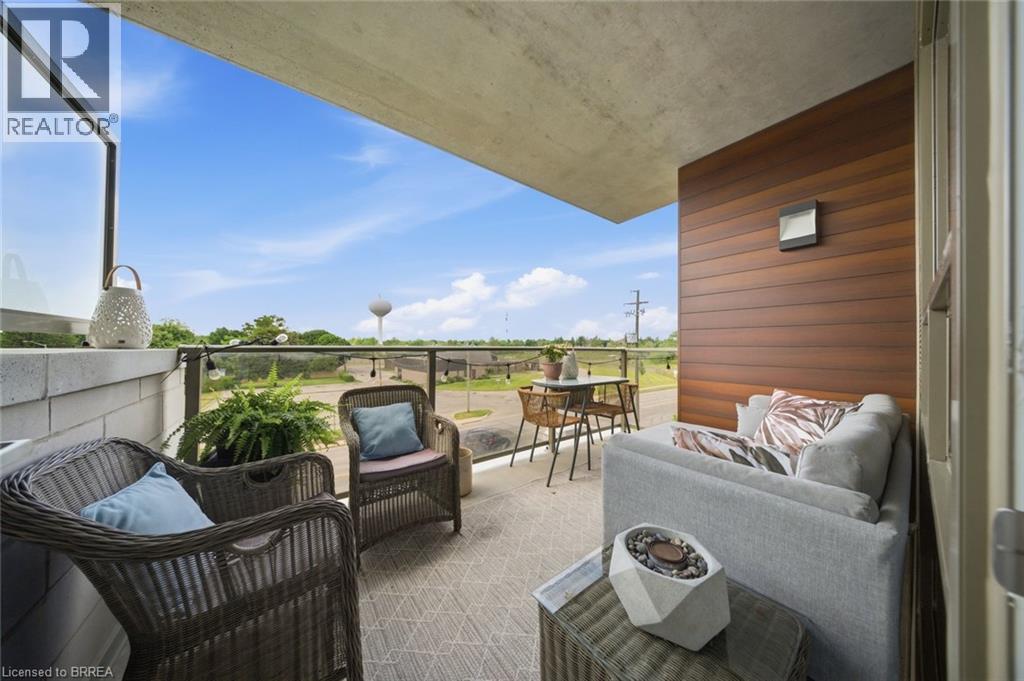 #307 34 NORMAN Street - 25