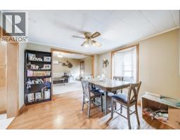 Dining room - 219 Inshes, Chatham, ON N7M2Z5 Photo 11