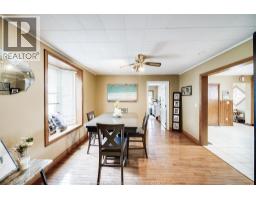 4pc Ensuite bath - 219 Inshes, Chatham, ON N7M2Z5 Photo 13
