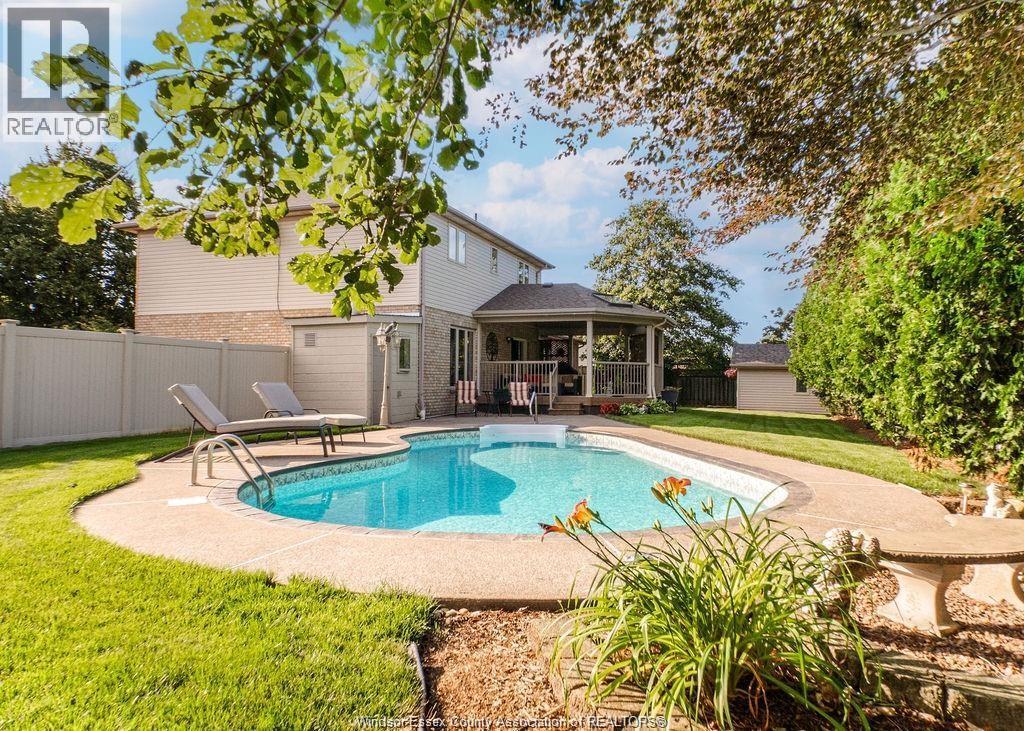 128 Pheasant Run DRIVE - 40
