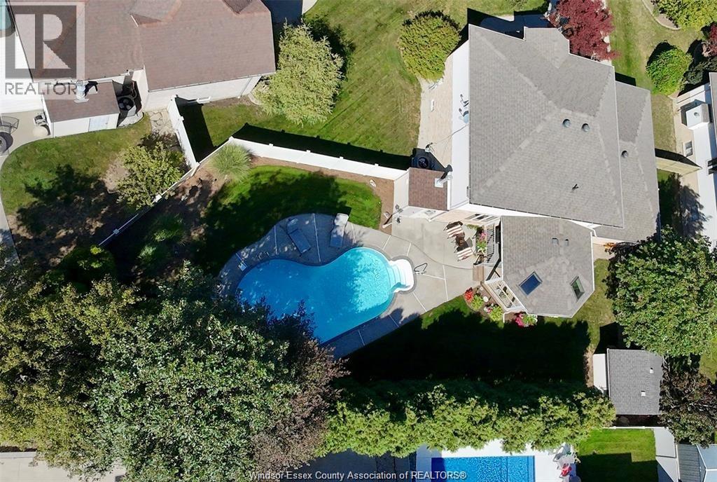128 Pheasant Run DRIVE - 8