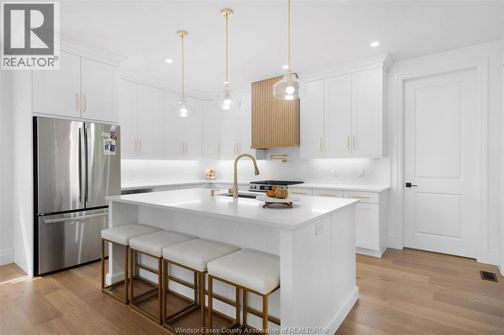 3838 RONALD AVE - 13