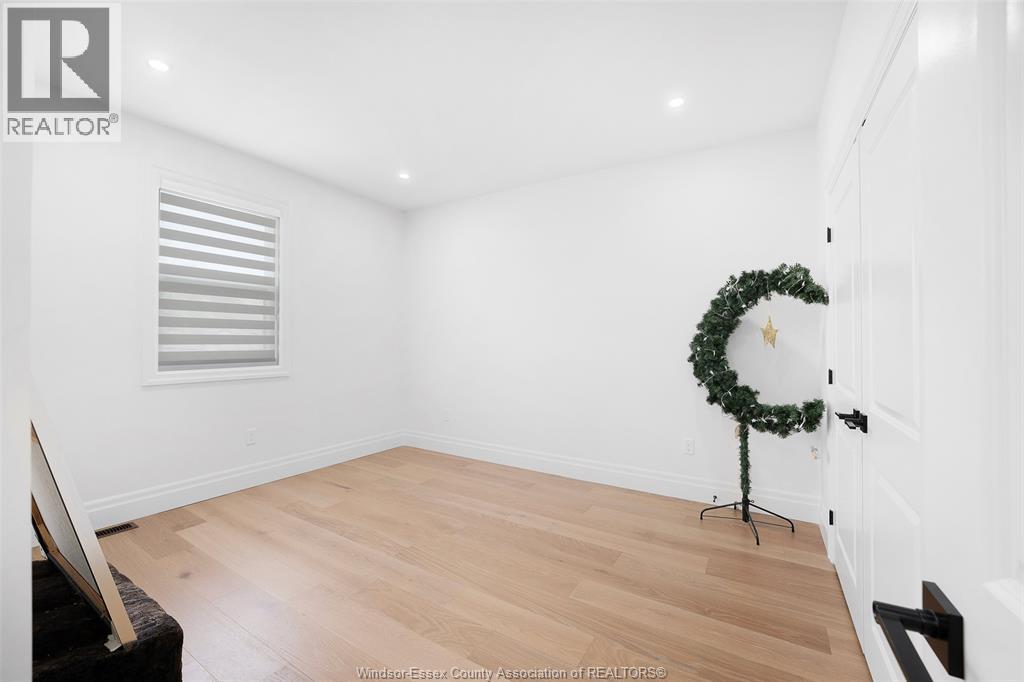 3838 RONALD AVE - 19