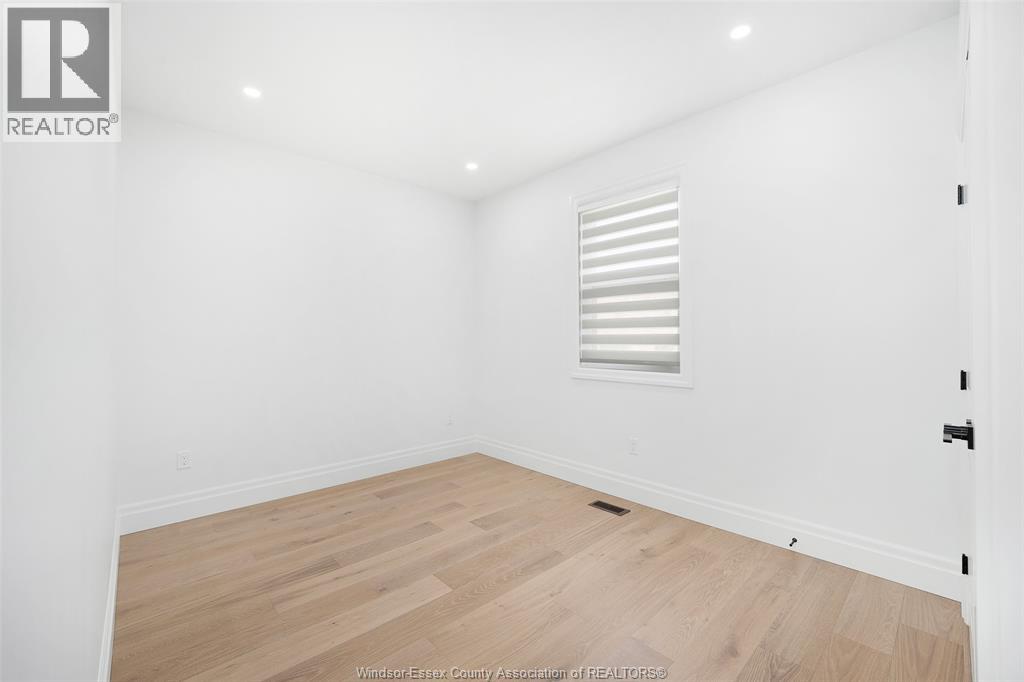 3838 RONALD AVE - 20