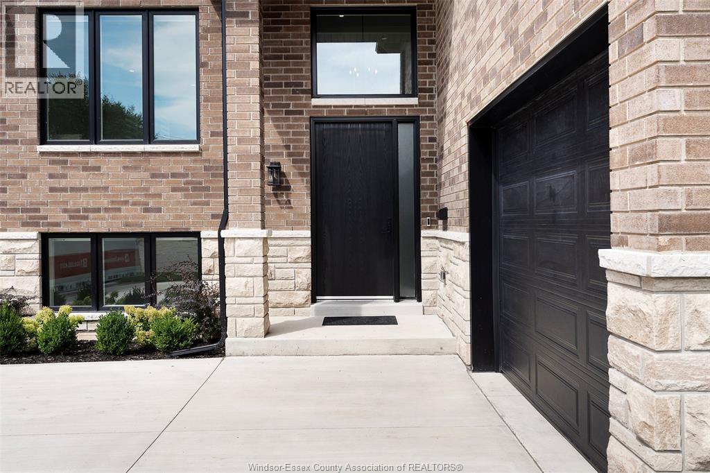 3838 RONALD AVE, Windsor — photo 4