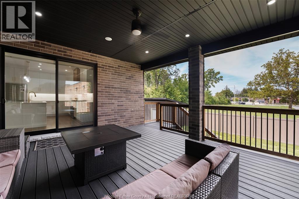 3838 RONALD AVE - 44