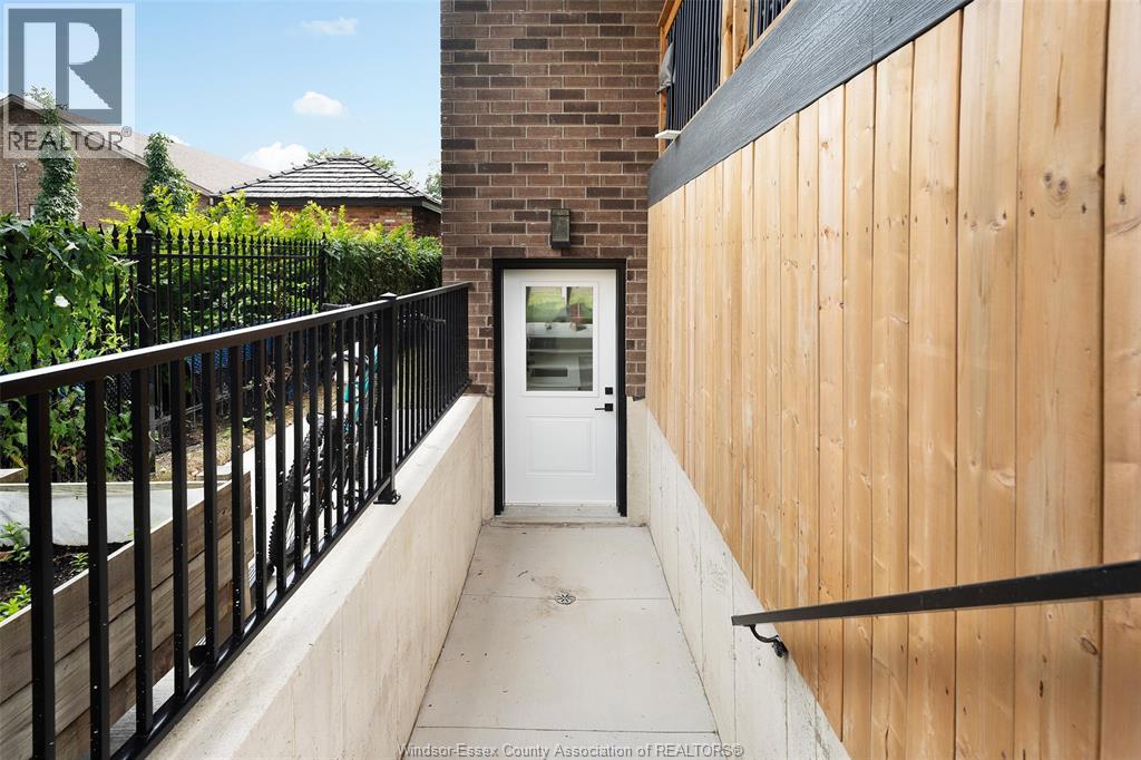 3838 RONALD AVE - 46