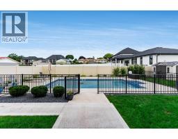 1912 Villa Canal, Kingsville, ON N8Y0G5 Photo 40