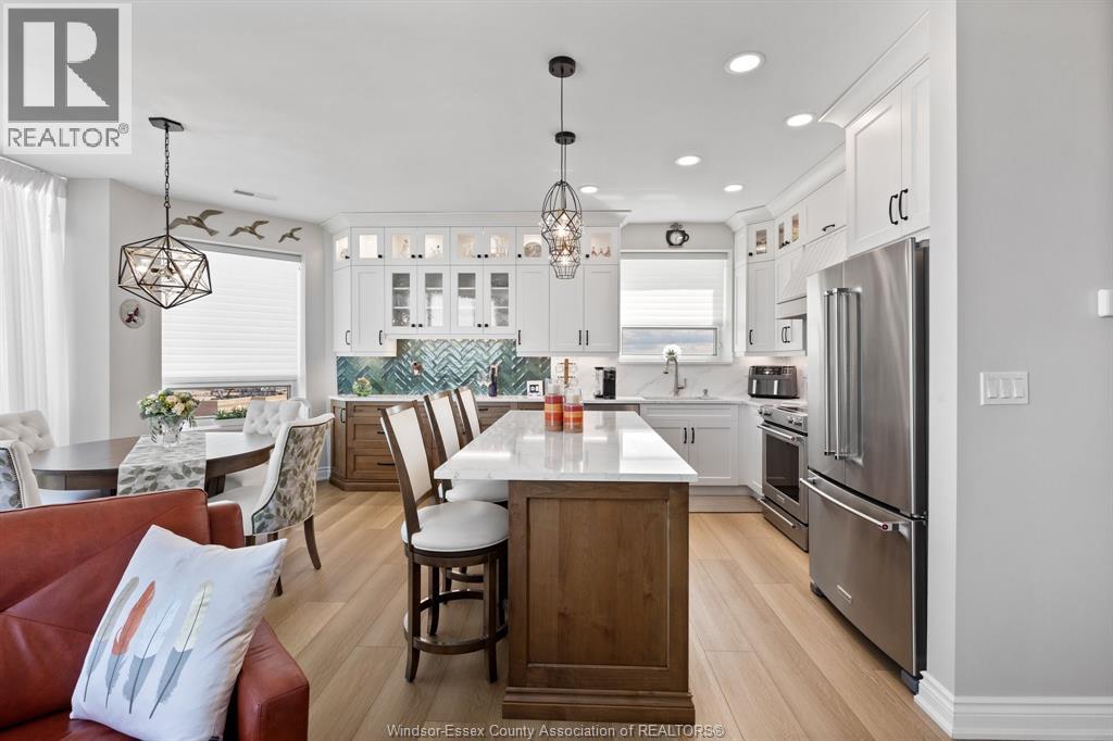 #901 5055 RIVERSIDE DRIVE East - 33