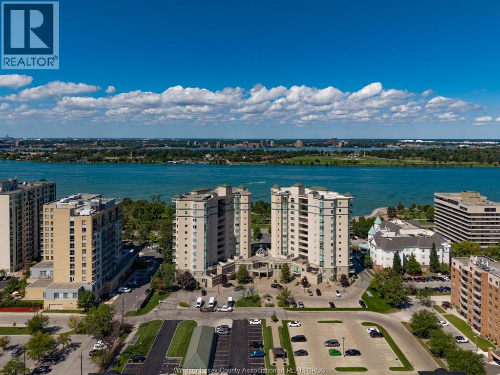 #901 5055 RIVERSIDE DRIVE East - 7