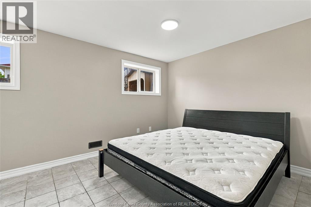 4610 BRUNSWICK AVENUE - Image 27