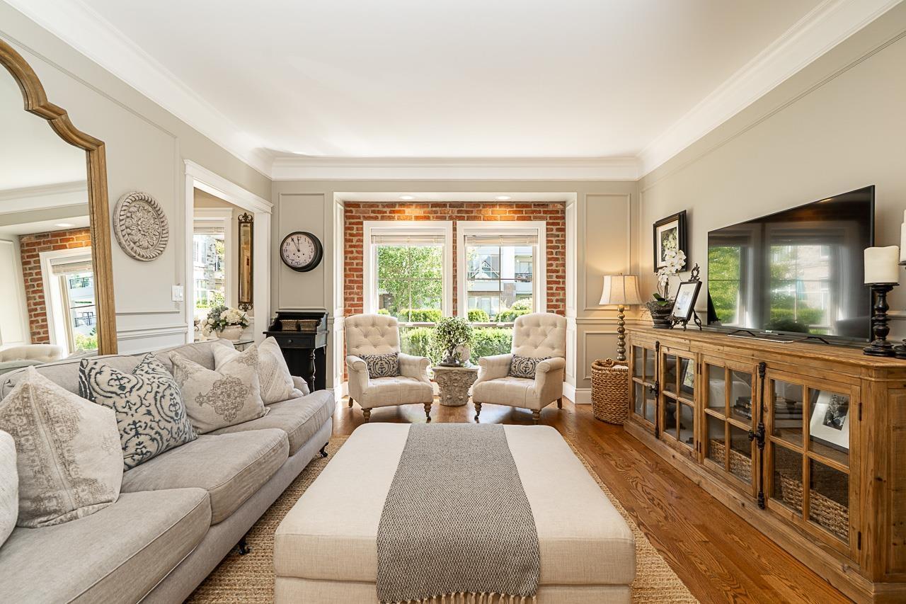 4 15151 BUENA VISTA AVENUE, White Rock