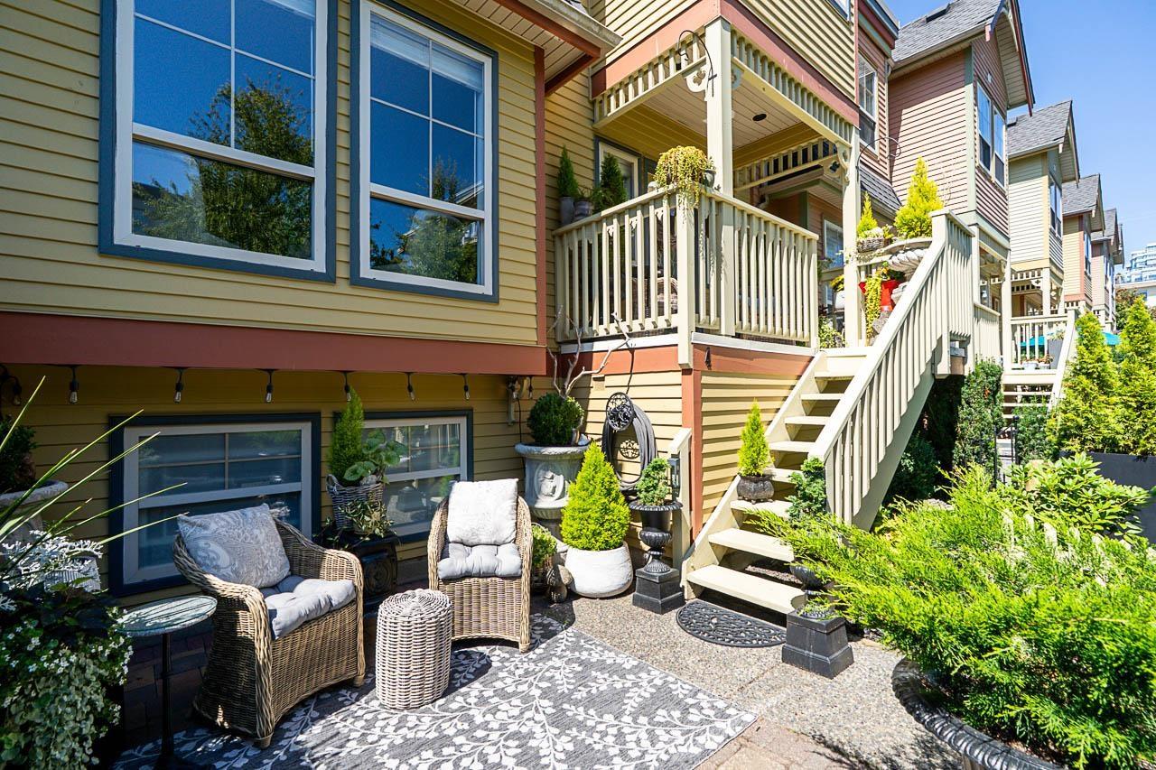 4 15151 BUENA VISTA AVENUE, White Rock