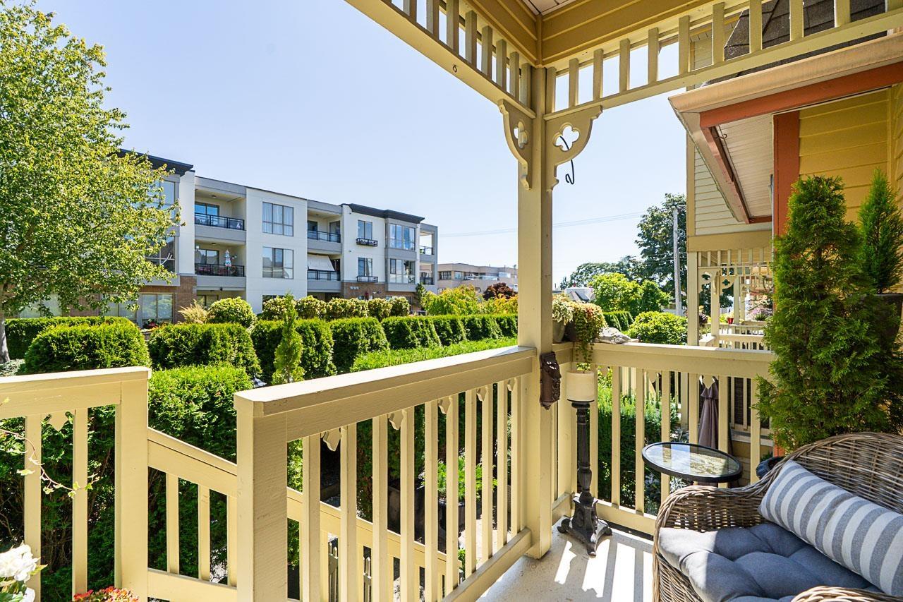 4 15151 BUENA VISTA AVENUE, White Rock
