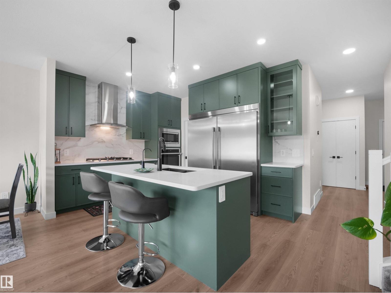 3724 214 ST NW - 8