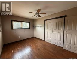 12 6th Street Crescent W, Kindersley, SK S0L1S0 Photo 22