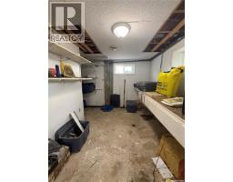 12 6th Street Crescent W, Kindersley, SK S0L1S0 Photo 28