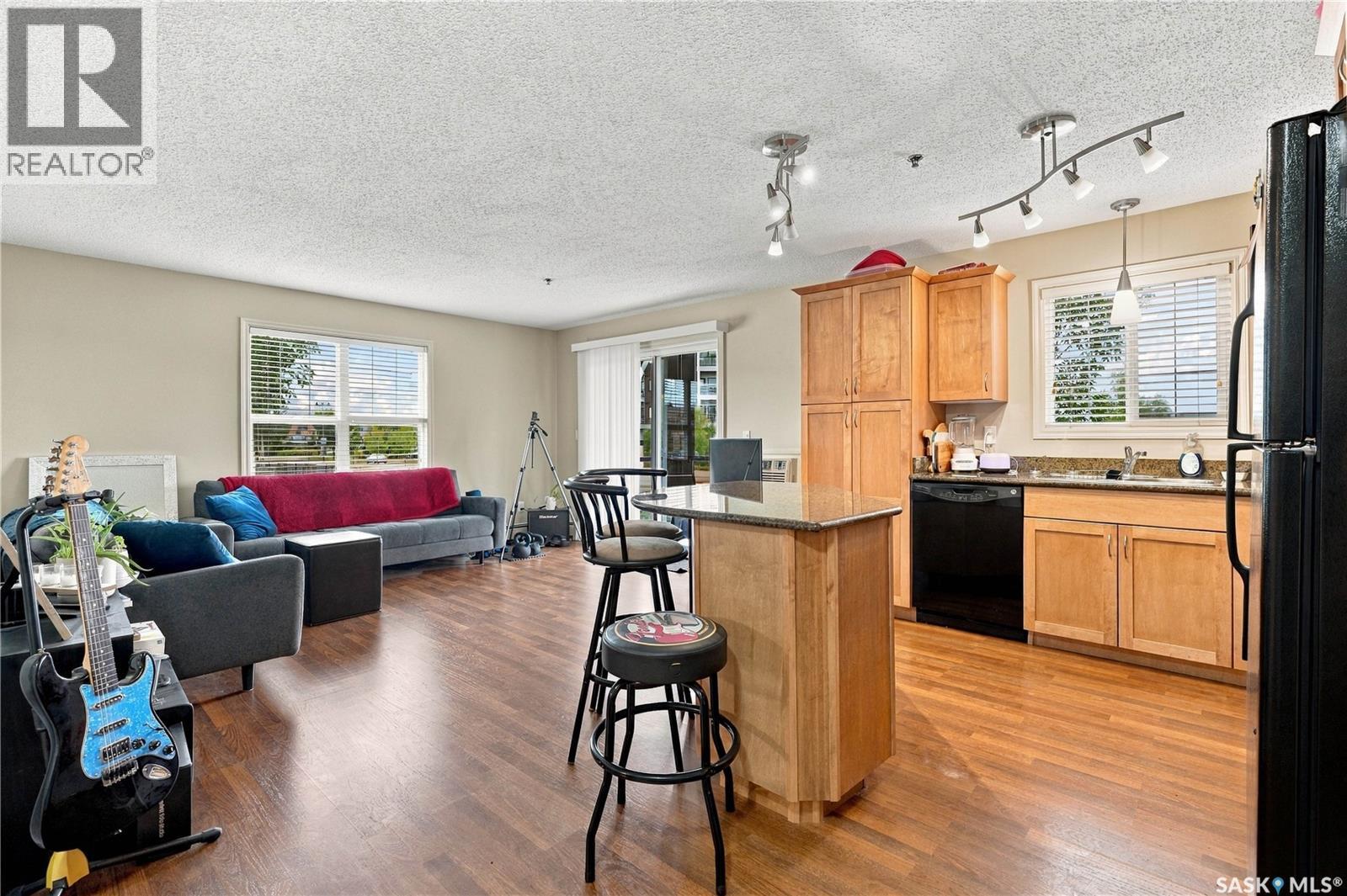 #A106 103 Wellman LANE - 9