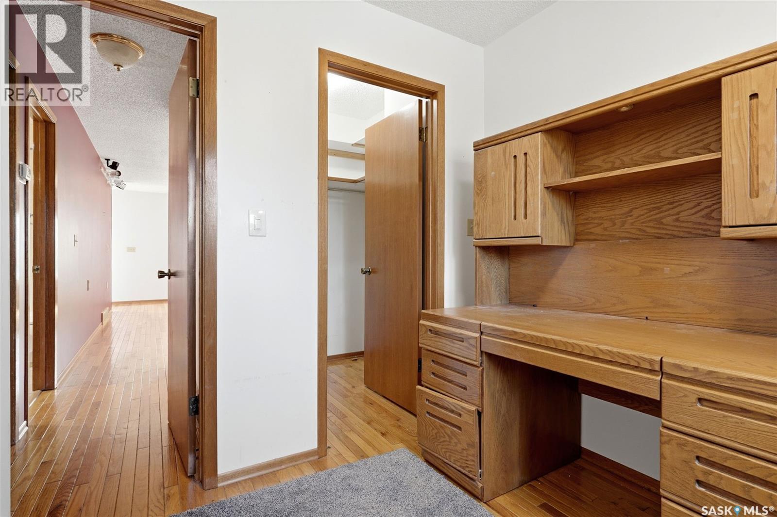 2807 Howell DRIVE E - Image 20