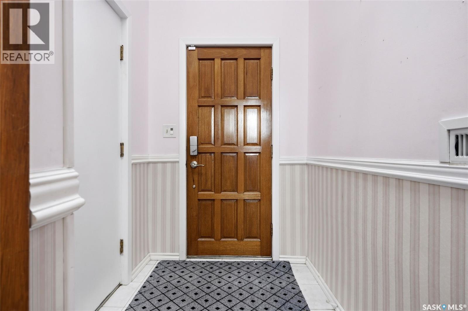 2807 Howell DRIVE E, Regina — photo 3