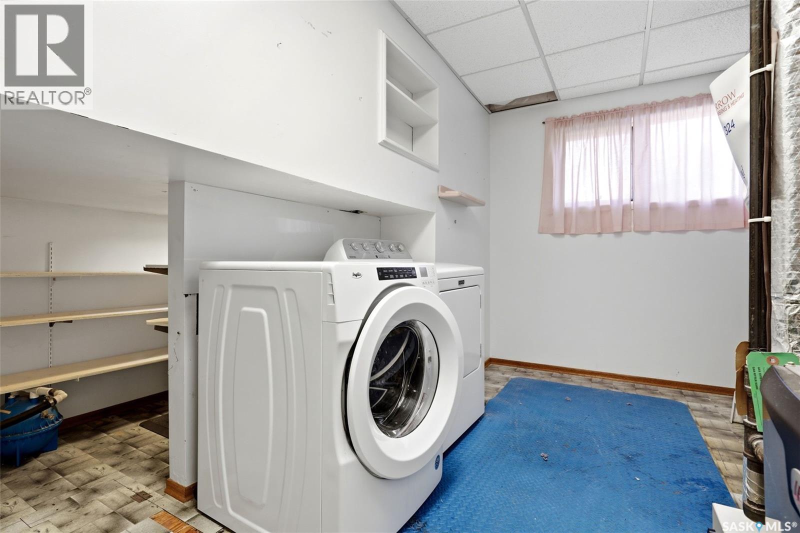 2807 Howell DRIVE E - Image 33