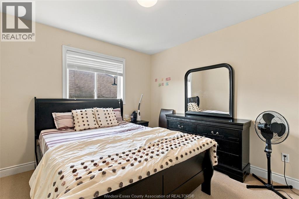 1364 MATTHEW CRESCENT - 15
