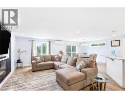 63 Winterberry Drive, photo 10