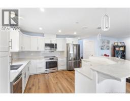 63 Winterberry Drive, photo 7