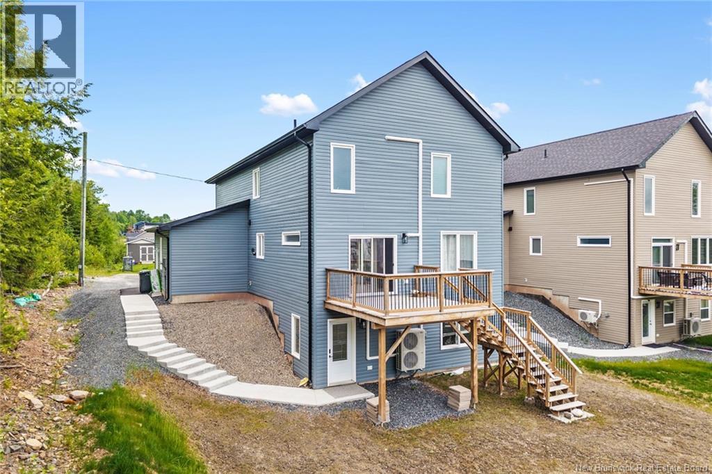 63 Winterberry Drive - 35