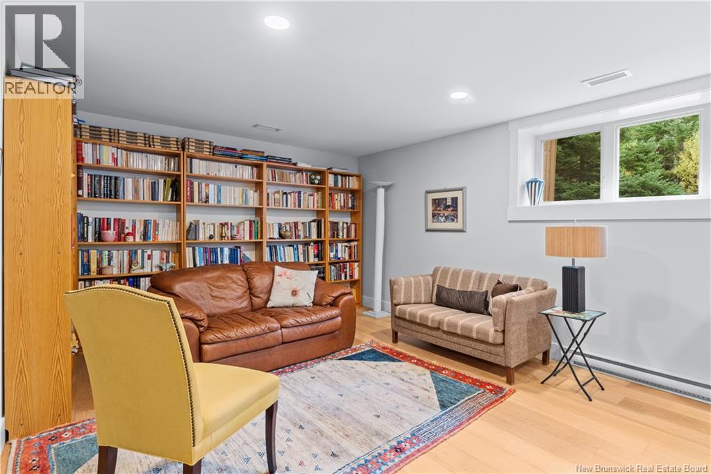 34 Valmont Crescent - Image 25