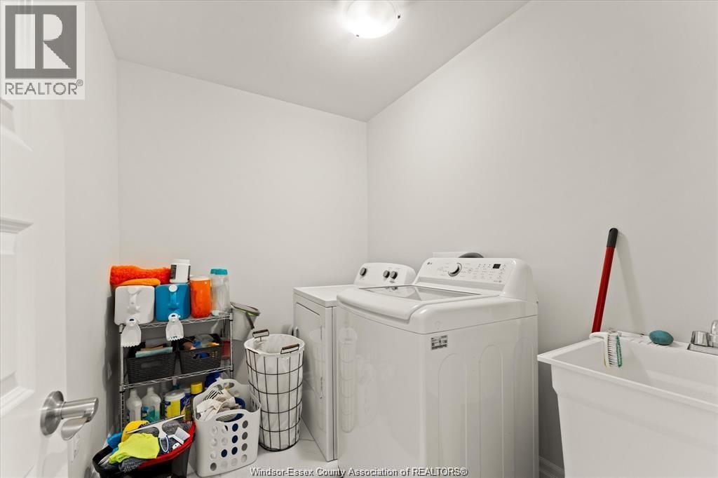 735 BROWNSTONE ROAD - 32