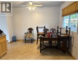 Bedroom - 907 Alpine Way, Elkford, BC V0B1H0 Photo 6