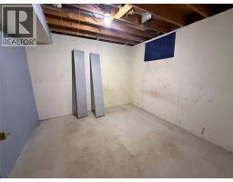 907 Alpine Way, Elkford, BC V0B1H0 Photo 20