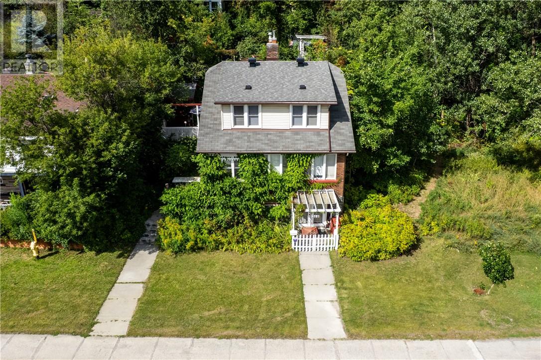 308 Lloyd Street - 1