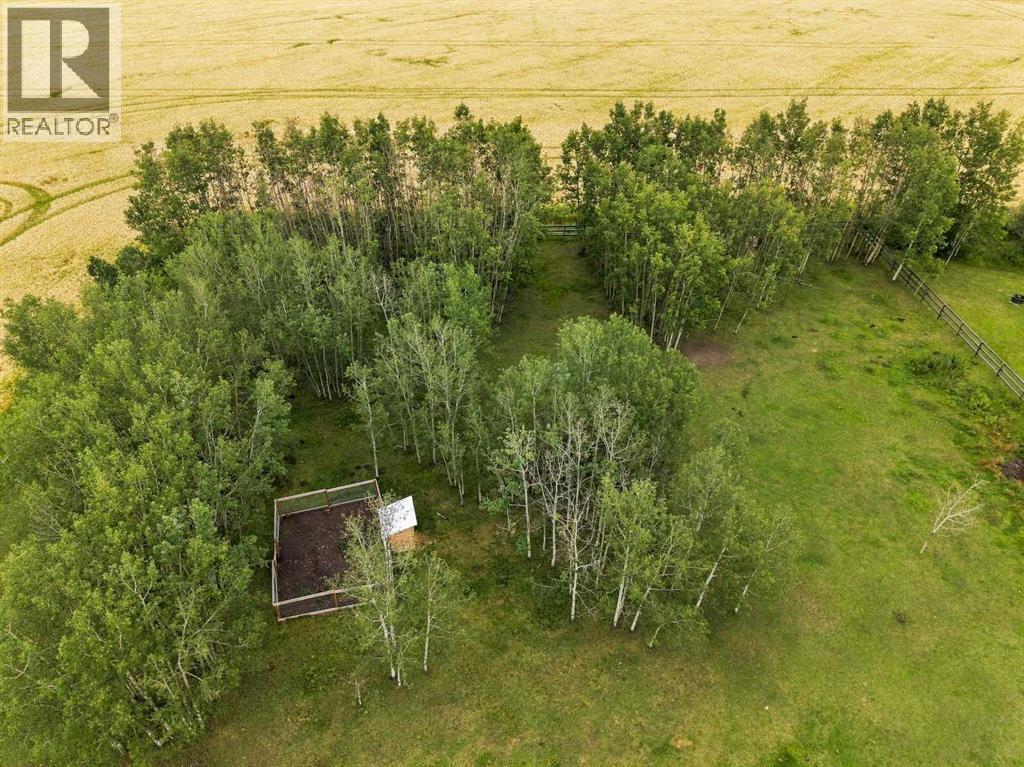 4446 Highway 579 - Image 37