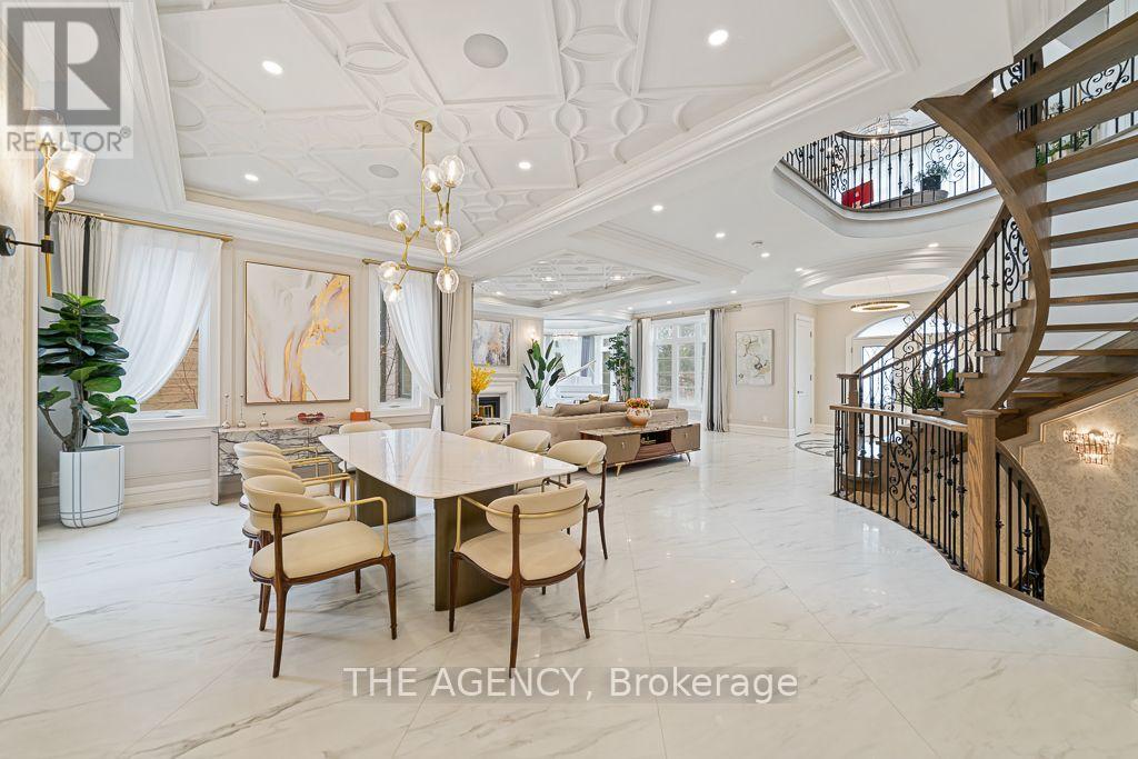 18 SUNCREST DRIVE - 13