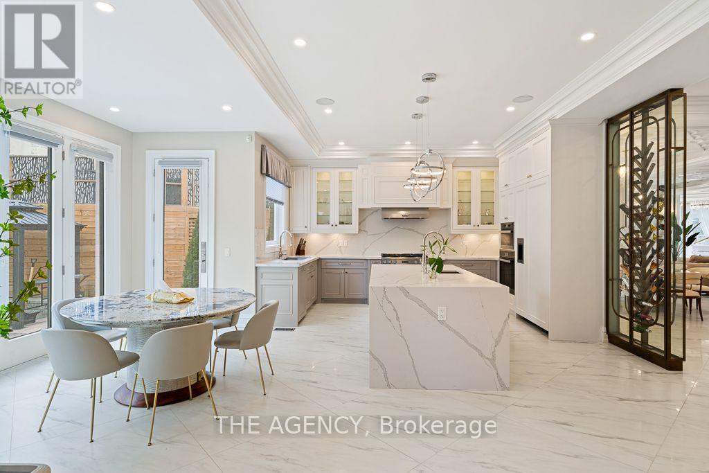 18 SUNCREST DRIVE - 15