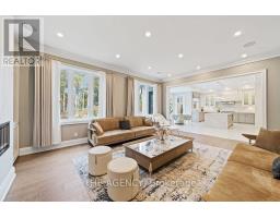 18 Suncrest Drive, Toronto, ON M3C2L2 Photo 19