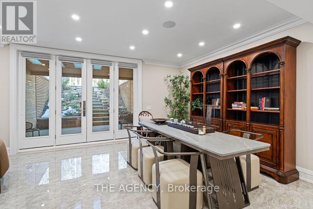 18 SUNCREST DRIVE - 46
