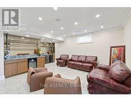 18 Suncrest Drive, Toronto, ON M3C2L2 Photo 47