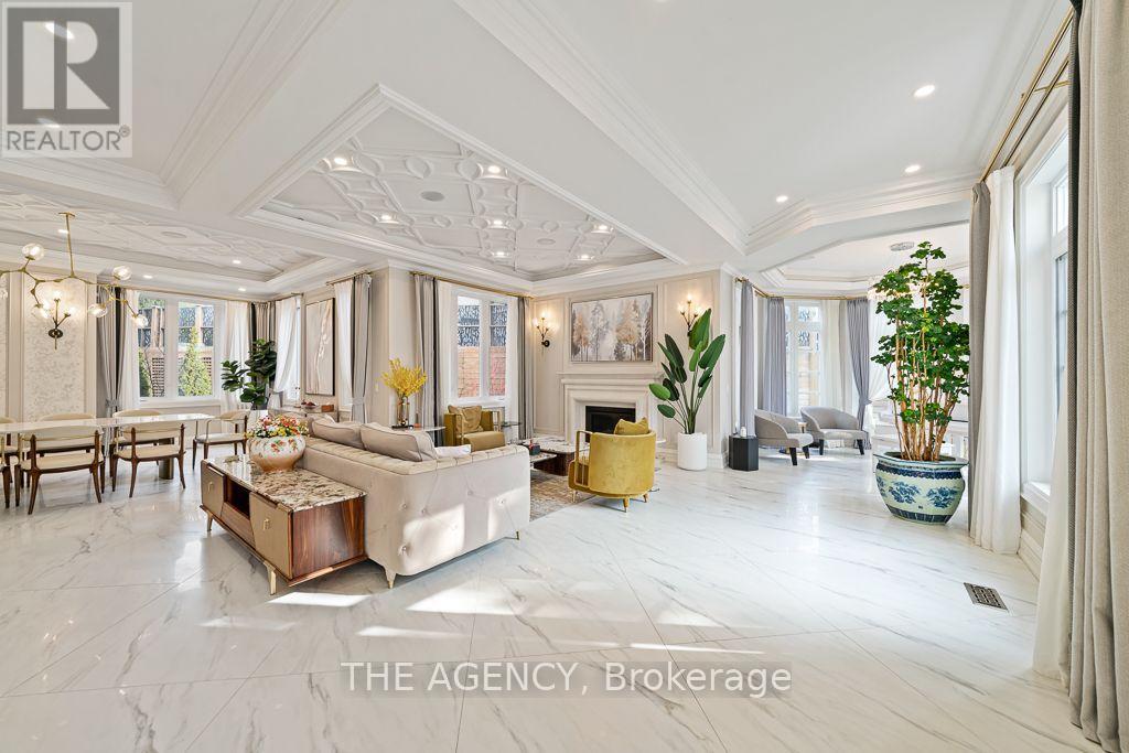 18 SUNCREST DRIVE - 6