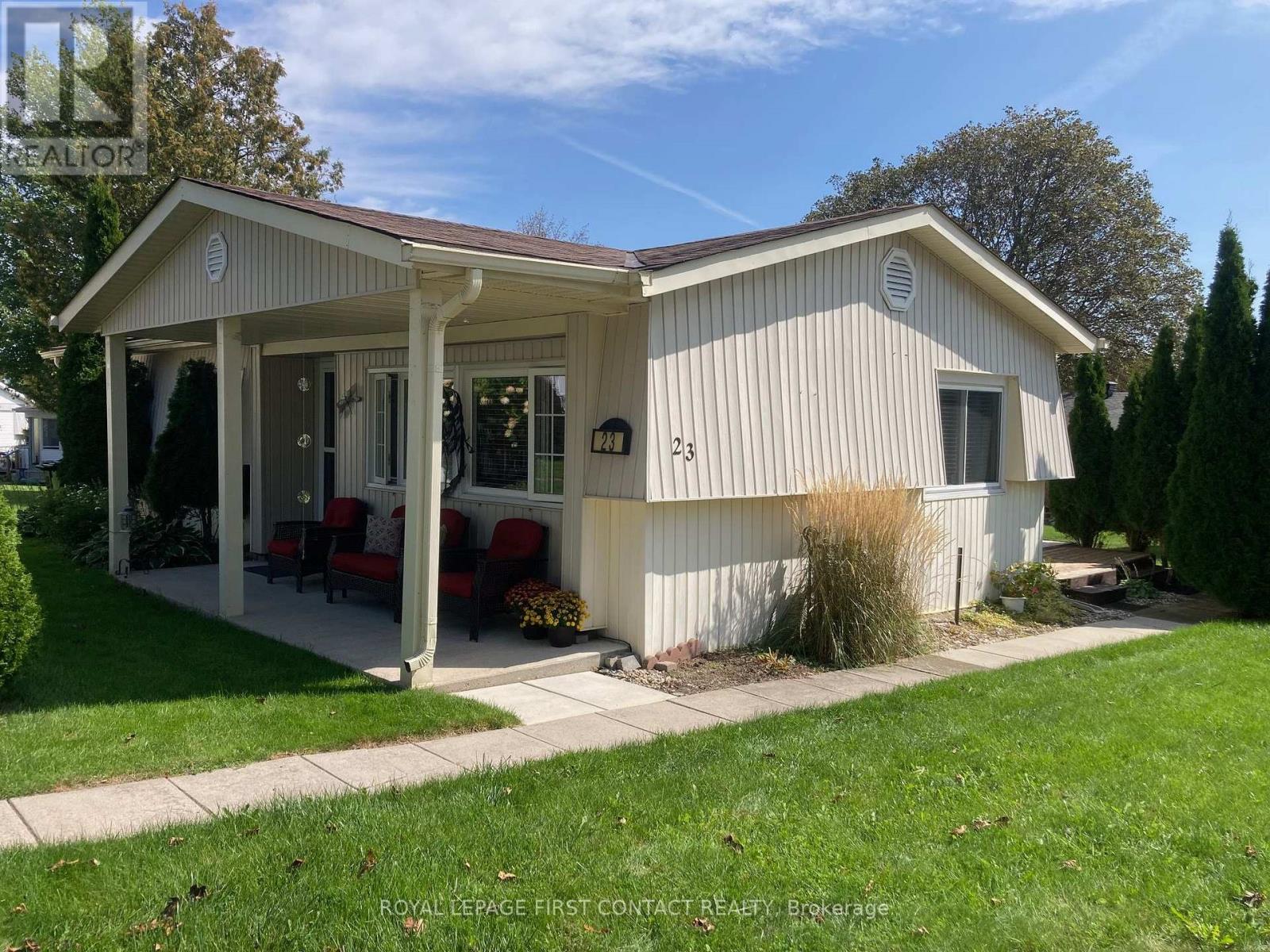 23 MIMOSA CRESCENT, Innisfil — photo 1