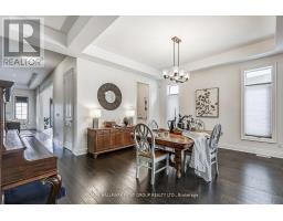 Living room - 16 Beaverdams Drive, Whitby, ON L1P0C4 Photo 8